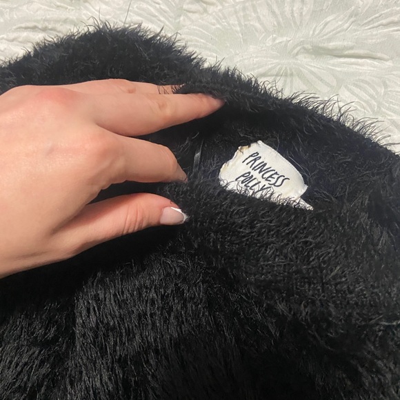 Princess Polly Black Fuzzy Cropped Sweater - Picture 2 of 3